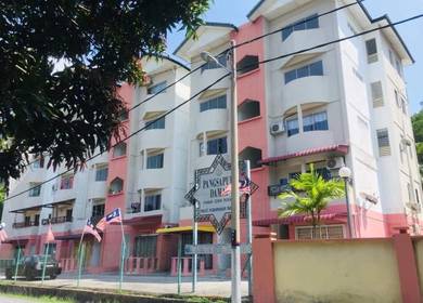 Pangkor Lot 10