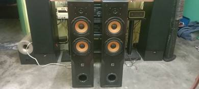 floor standing speaker utk dijual 