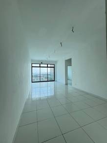 Sky Garden Residence Apartment For Sale / Setia Tropika Kempas
