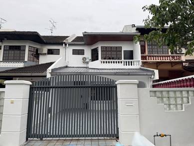 Taman Daya Double Storey 4 Bed Fully Furnished Mount Austin