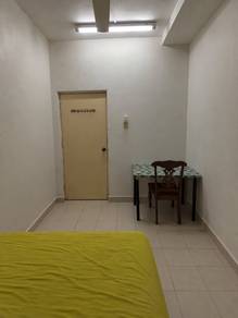 A.C Middle Room 4 Rent @ Lagoon Perdana, Bandar Sunway (FULLY FURNISH