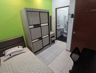 Taman Scientex Senai Single Room with private bathroom for rent