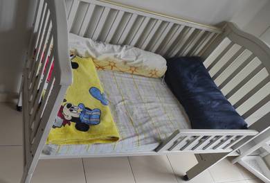 Baby Cot Bed Imported from Overseas for Kids Baby