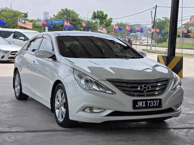 2011 HYUNDAI SONATA 2.4 GLS SUNROOF 120000KM Only