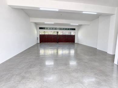 Segama Complex Shoplot for Rent