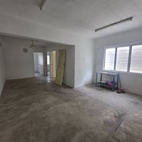 Flat di Autocity, Perai