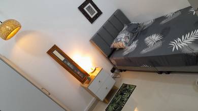 GIRL UNIT / F-FURNISH Room @ Mentari Court Apartment, Bandar Sunway,PJ