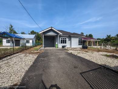 Banglo setingkat kg darat sg ular