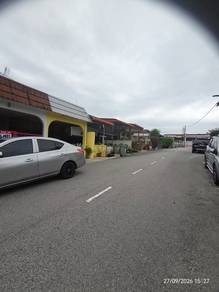 Taman Starlight Rahang partial furnished single storey