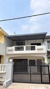 Rumah Cantik, Banyak Renovation! Teres 2 Tingkat @ Taman Bukit Kempas