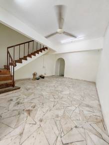 Jalan Serunai, Taman Sri Kulai Baru 2, Kulai, Double Storey Low Cost