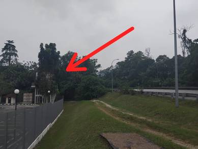 Ulu Yam Mainroad. 130 acres. River running across the Land