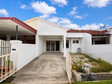 BELOW BANK VALUE 1 Storey House Taman Merdeka Batu Berendam Melaka