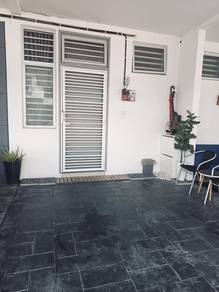 Townhouse [Ground Floor], Extended Covered Car Porch