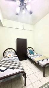 Cypress Sungai Long Mix Medium Room Near UTAR BMC Mall Golf Club MRT
