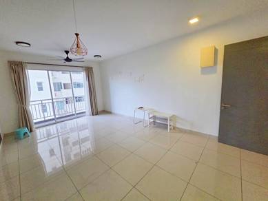 Full Loan The Aliff Residences Tampoi big size unit 2 carparks good