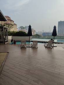 Dual key Studio room for rent at platinum OUG near LRT Muhibah 