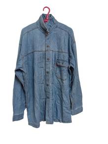 122.Vintage  Levi’s Denim Jacket Blue Wash Collar