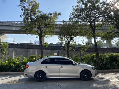 Volkswagen JETTA 1.4 TSI (CBU) (A)