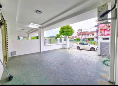 Double Storey, 96 Greenwoods Salak Perdana, Sepang