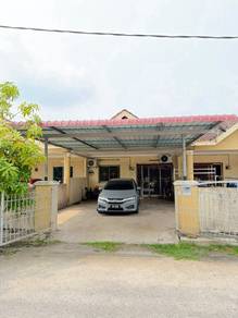 Rumah Teres Binjai Kemaman Tanah Luas 1900 kaki