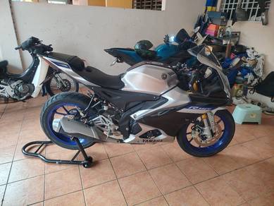 yamaha R15M