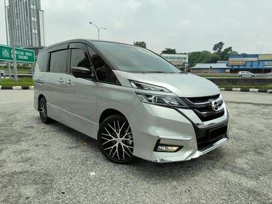Nissan SERENA 2.0 (A) J IMPUL S-HYBRID HIGHWAYSTAR