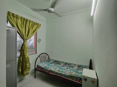 Room-for-rent-Jelutong-Penang