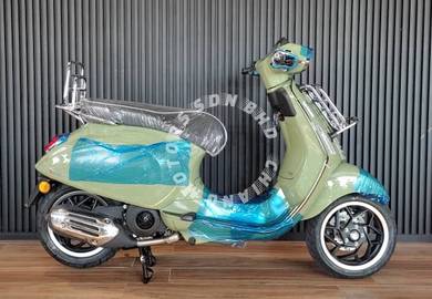 Vespa Sprint 150 (New) Ready Stock