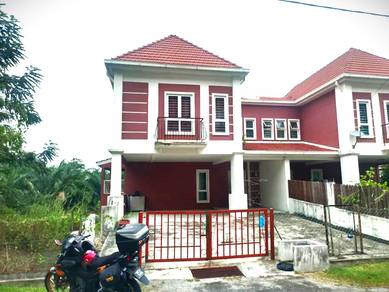 Double Storey Semi-detached House Taman Salak Maju for Rent