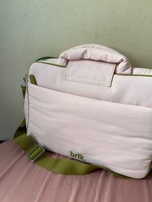 Laptop Hugger in Pink + Green x svg