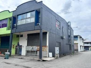 2 storey link Factory Jalan PBS 14/4 Tmn Perindustrian Bukit Serdang,
