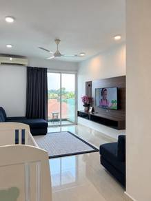 Nice Unit Hijauan Saujana Condo 1372sf 3R 2B  Facing Banglo