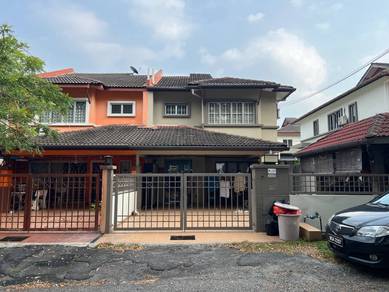 2 storey terrace , Taman Prima Saujana Kajang