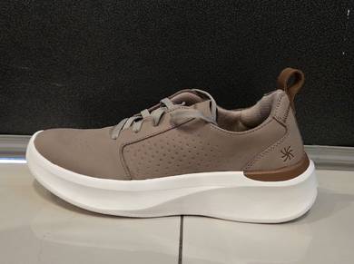 Brand New-Clarks Cloudsteppers Lightweight Casual 