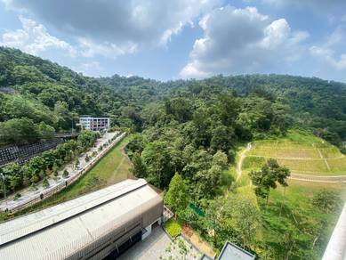 The veo kl east|1bedroom|1bath|1cp|freehold|easy access