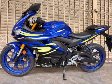 2019 Yamaha Yzf-R25 V2 low mileage
