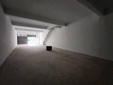 Kota Bharu 20'x70' Shoplot in front troika