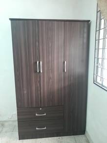 3-Door Wardrobe / Cupboard for Sale