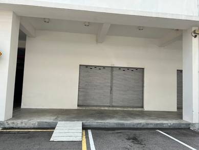 Masai@Meridin Bayvue End Lot Shoplot For Sale with Tenanted