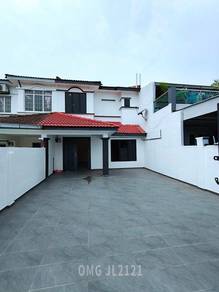 Bandar Puteri Refurbished 2 Storey Terrace House for Sale at Klang