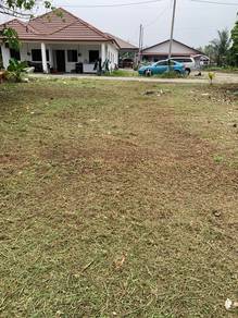 Tanah Lot Jln Kebun seksyen 30 Shah Alam.