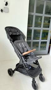 stroller nuna