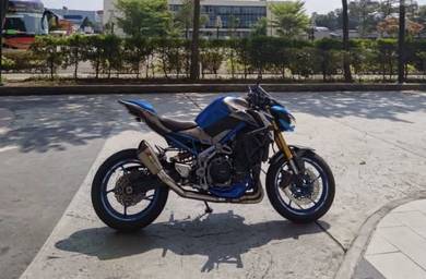 Kawasaki Z900SE