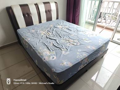 Queen-size bed frame for sale (fits 190x150cm matt