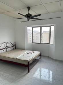 Apartment Apartment Subang Suria for rent  ada lift
