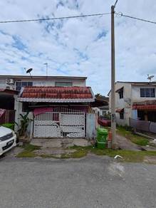 Wan to sell Double Storey terrace House at Taman Rimba Mentakab Pahang