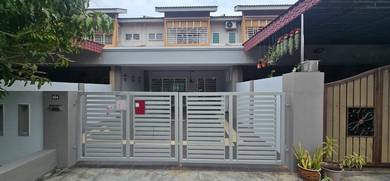 Teres 2 tingkat untuk dijual di Fasa 2B Seri Manjung