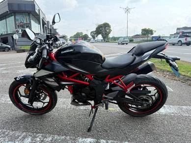 Used Kawasaki Z250 , Full Loan , Mid Year Promo