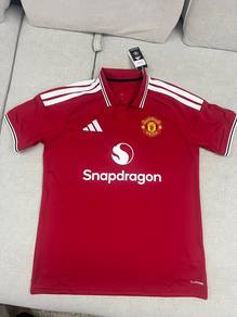 Man Utd home jersey (new)